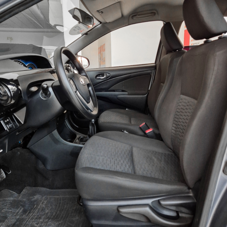 toyota etios 1.3 x 16v flex 4p manual 2016