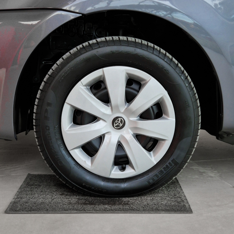 toyota etios 1.3 x 16v flex 4p manual 2016