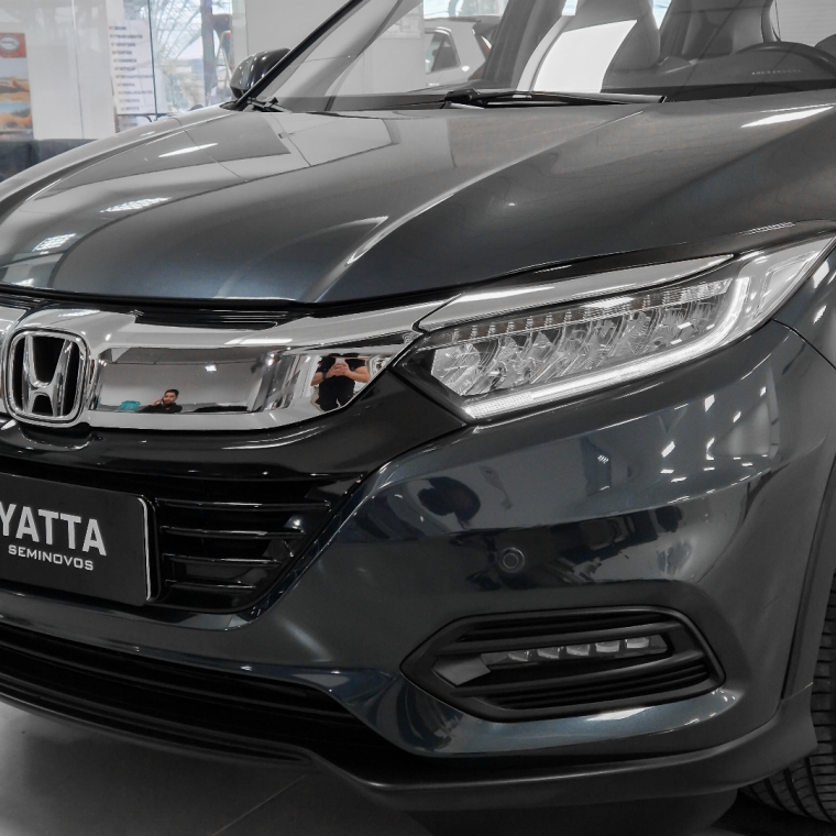 hr-v touring