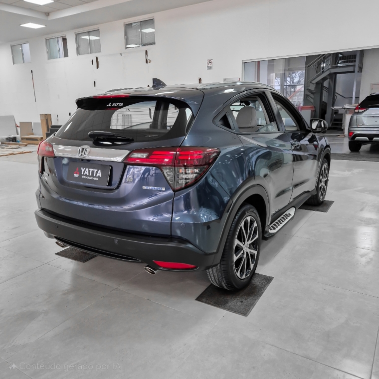 hr-v touring