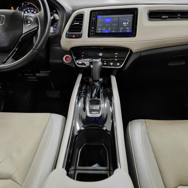 hr-v touring