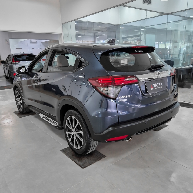 hr-v touring