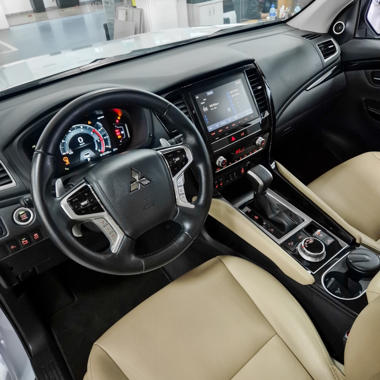 pajero sport legend