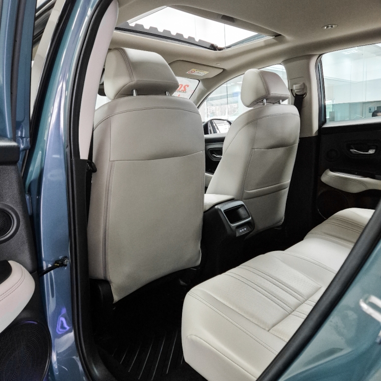 zr-v touring