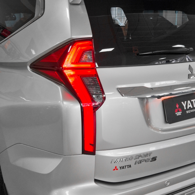 pajero sport hpe-s
