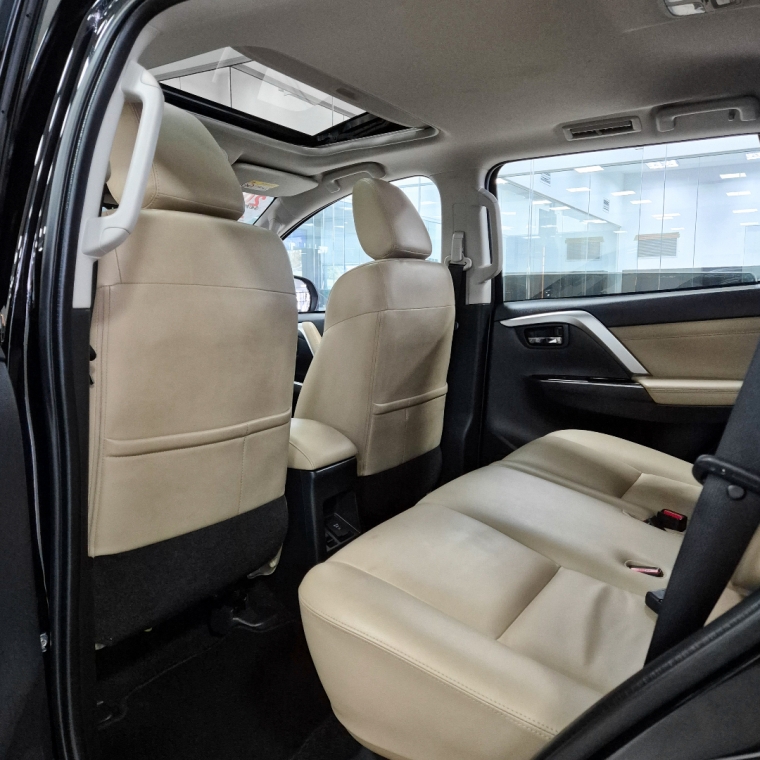 pajero sport hpe-s