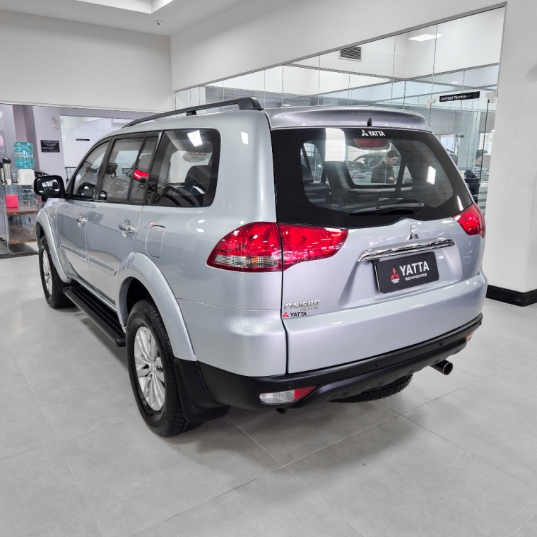 pajero dakar hpe (blindada)