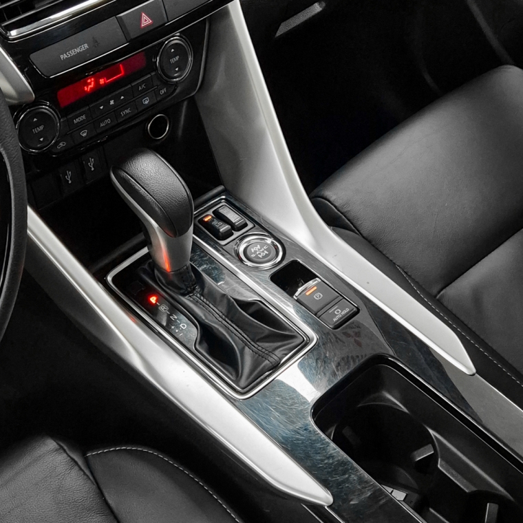 eclipse cross