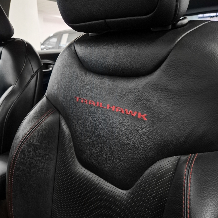 jeep compass trailhawk