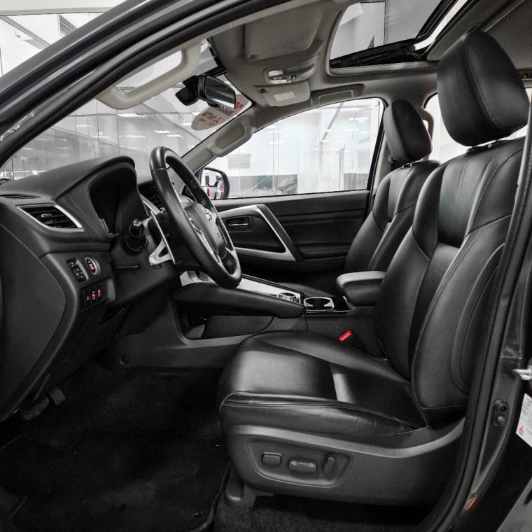 pajero sport hpe-s