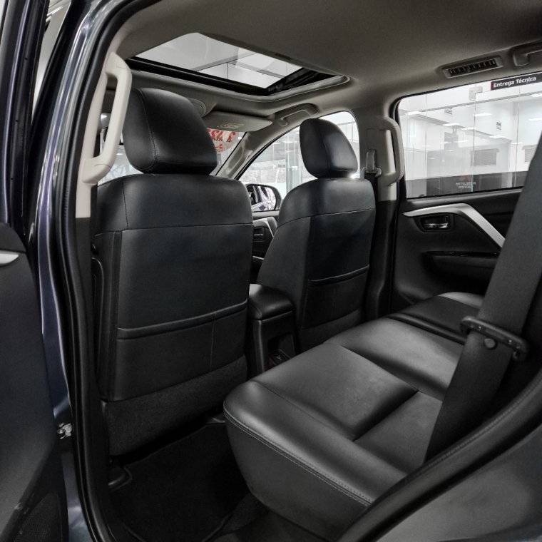 pajero sport hpe-s