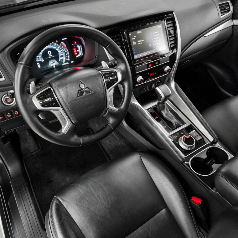 pajero sport hpe-s