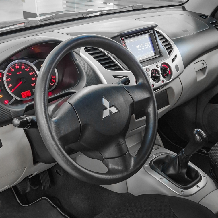 l200 triton hls