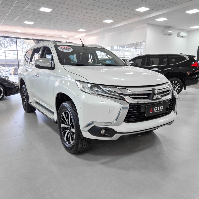 pajero sport hpe