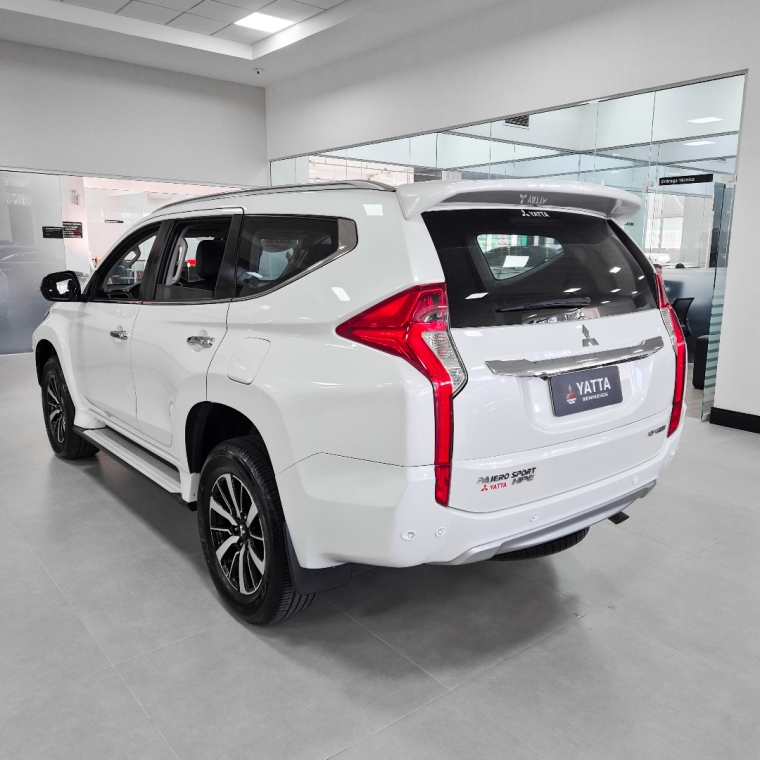 pajero sport hpe