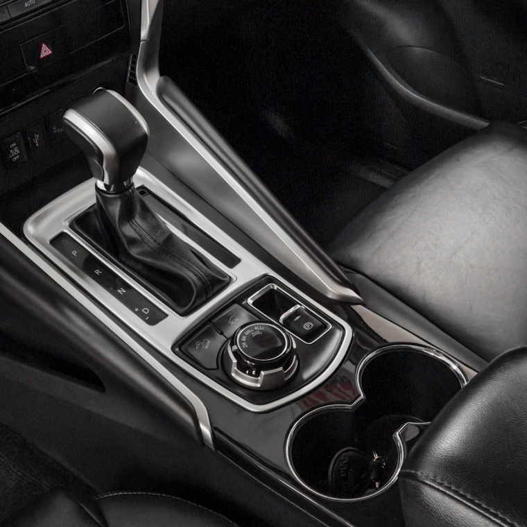 pajero sport hpe