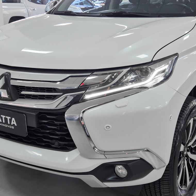 pajero sport hpe