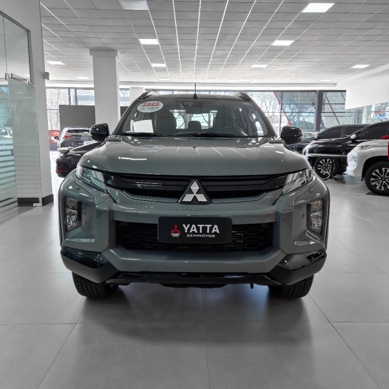 l200 triton sport hpe-s urban