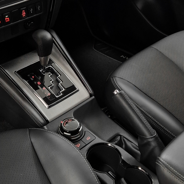 l200 triton sport hpe-s urban
