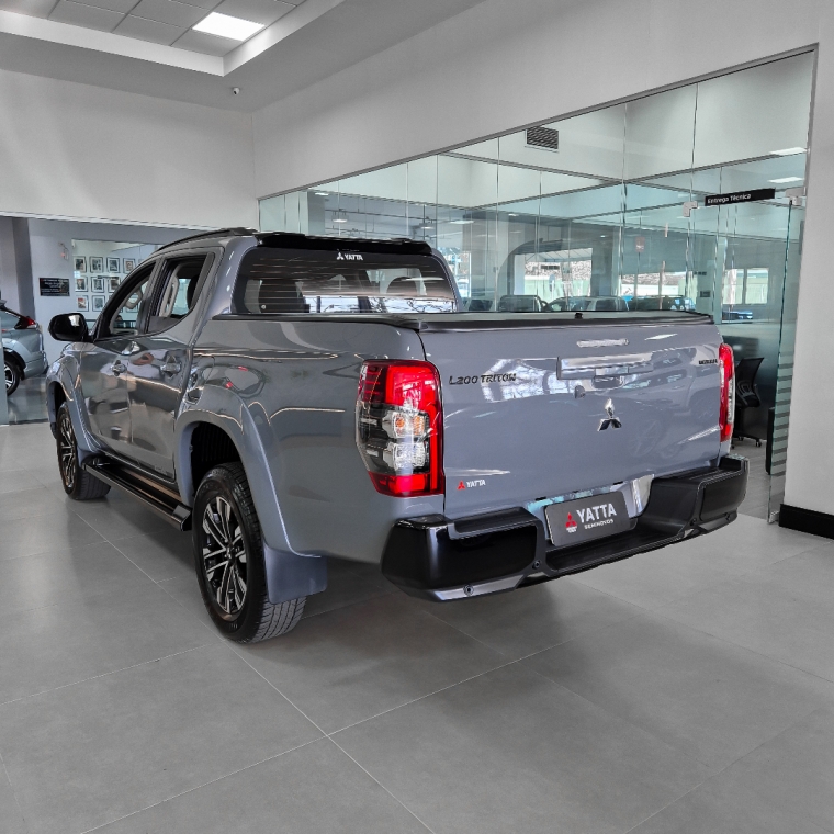l200 triton sport hpe-s urban