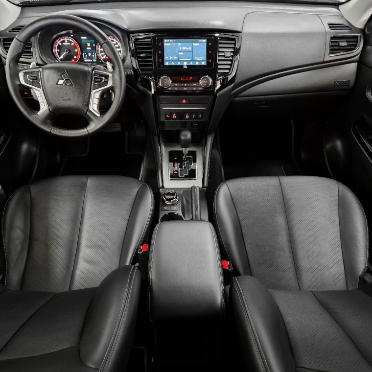 l200 triton sport hpe-s urban