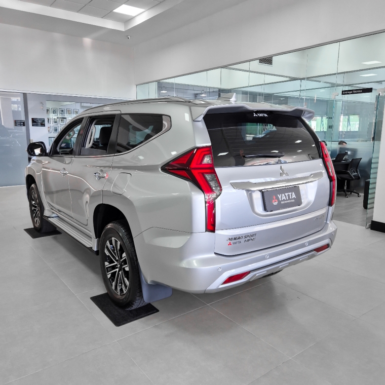 pajero sport hpe