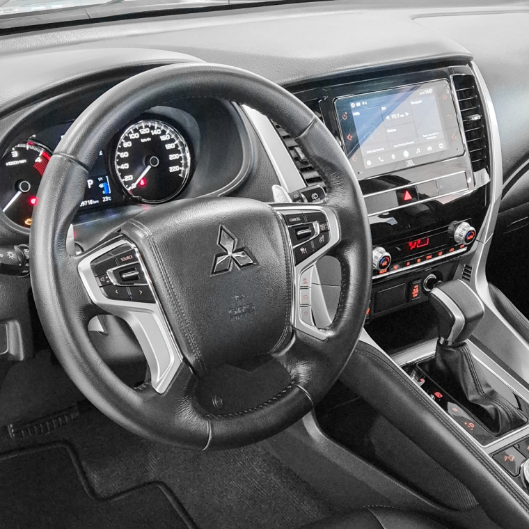 pajero sport hpe-s