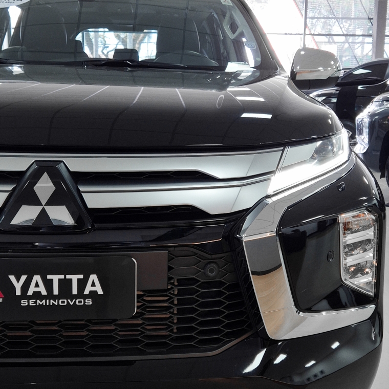 pajero sport hpe-s