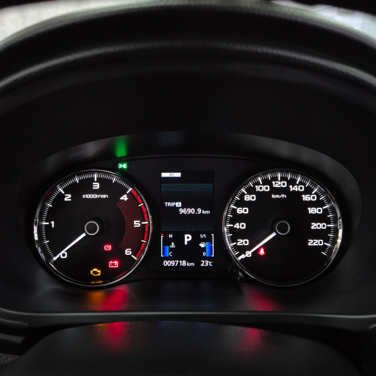 pajero sport hpe-s