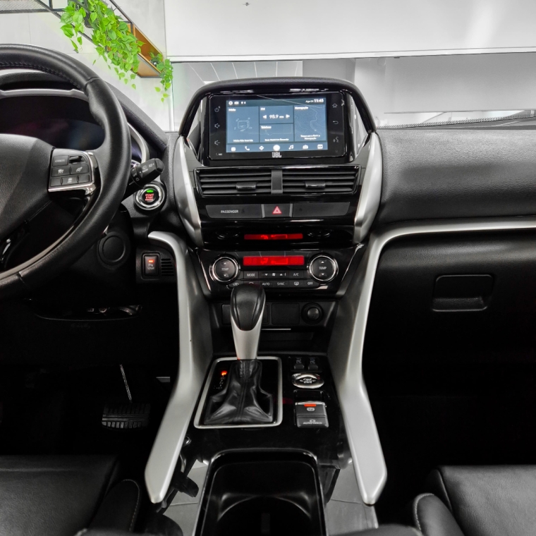 eclipse cross hpe-s awc