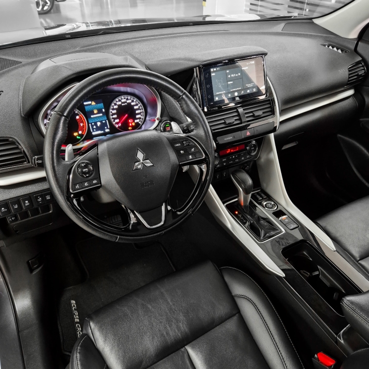 eclipse cross hpe-s awc