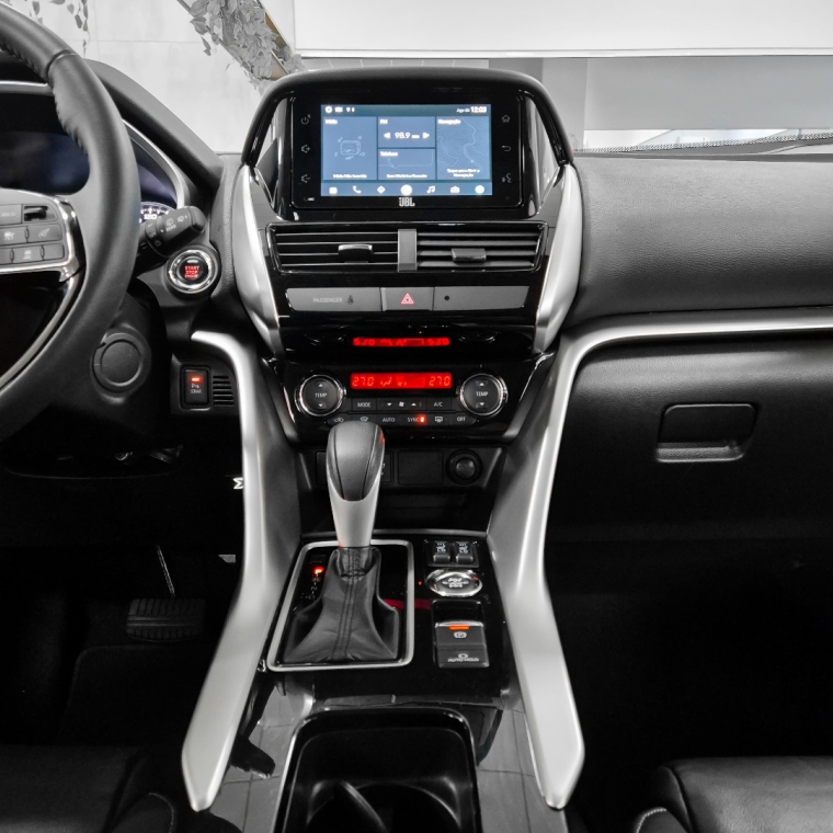 eclipse cross hpe-s awc