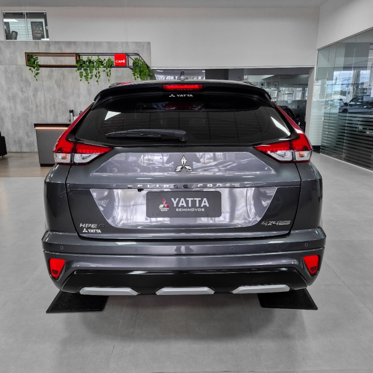 eclipse cross hpe-s awc
