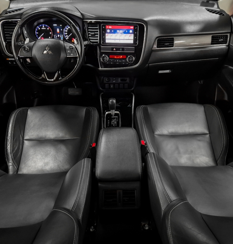 mitubishi outlander 2.2 hpe-s