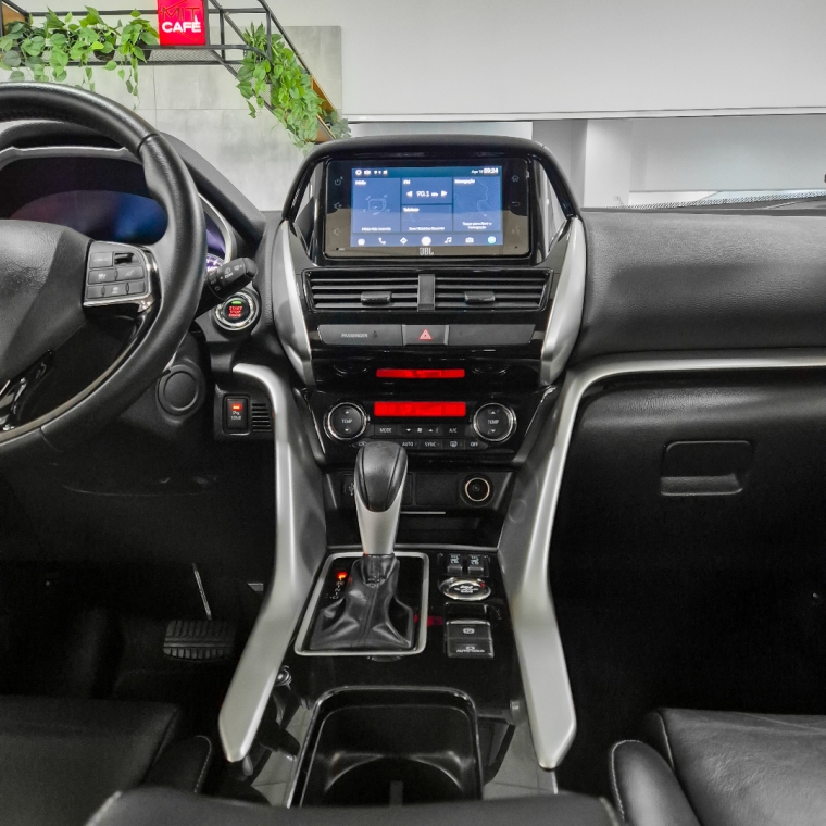 mitsubishi eclipse cross 1.5 mivec turbo gasolina hpe-s s-awc cvt 4p automatico 2023