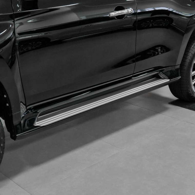pajero sport hpe-s