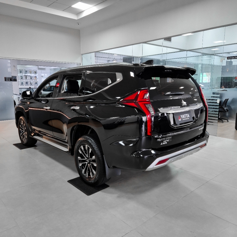 pajero sport hpe-s