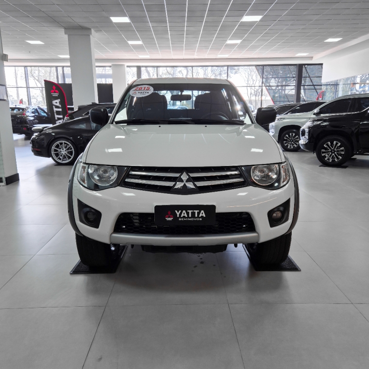 mitsubishi l200 triton gls