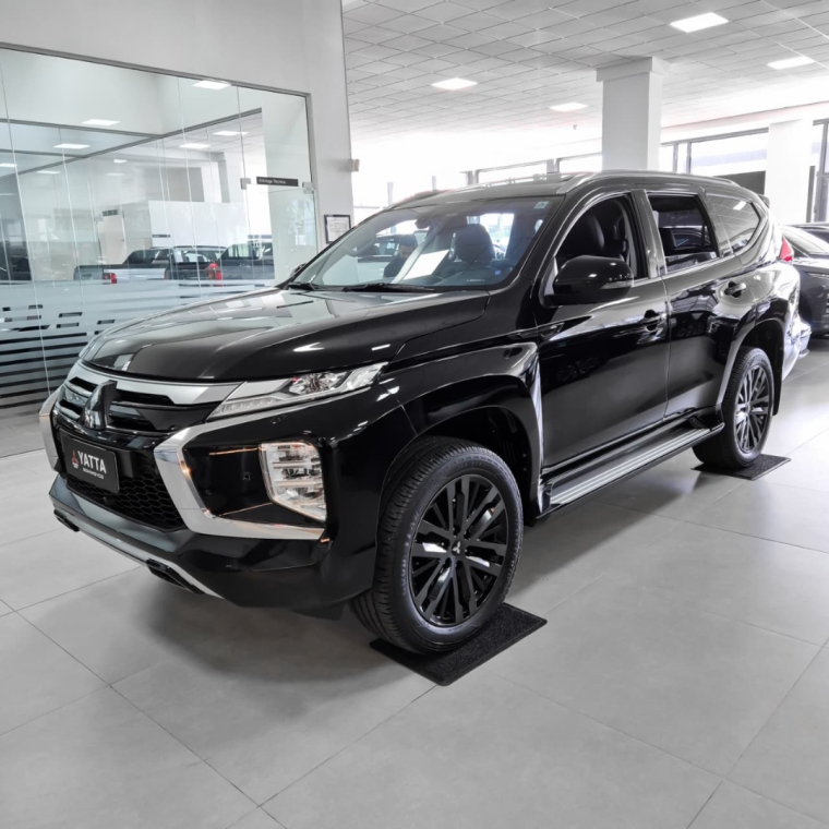 mitsubishi pajero sport legend