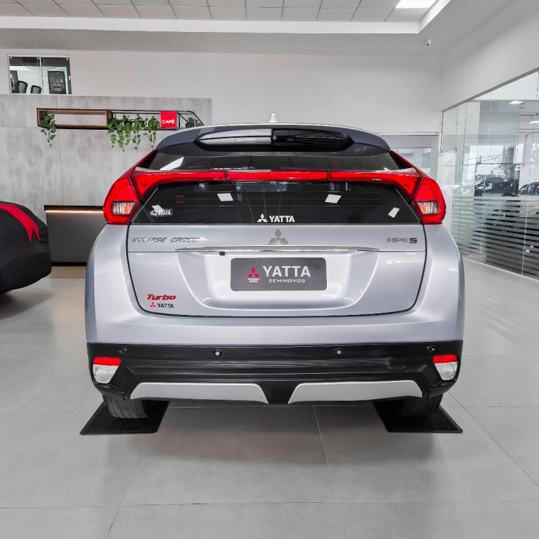 eclipse cross hpe-s awc