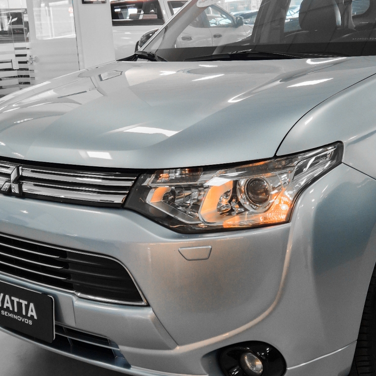 outlander phev hibrida