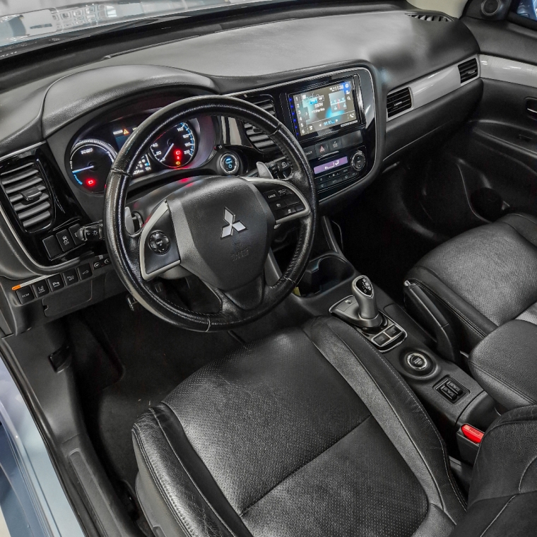 outlander phev hibrida