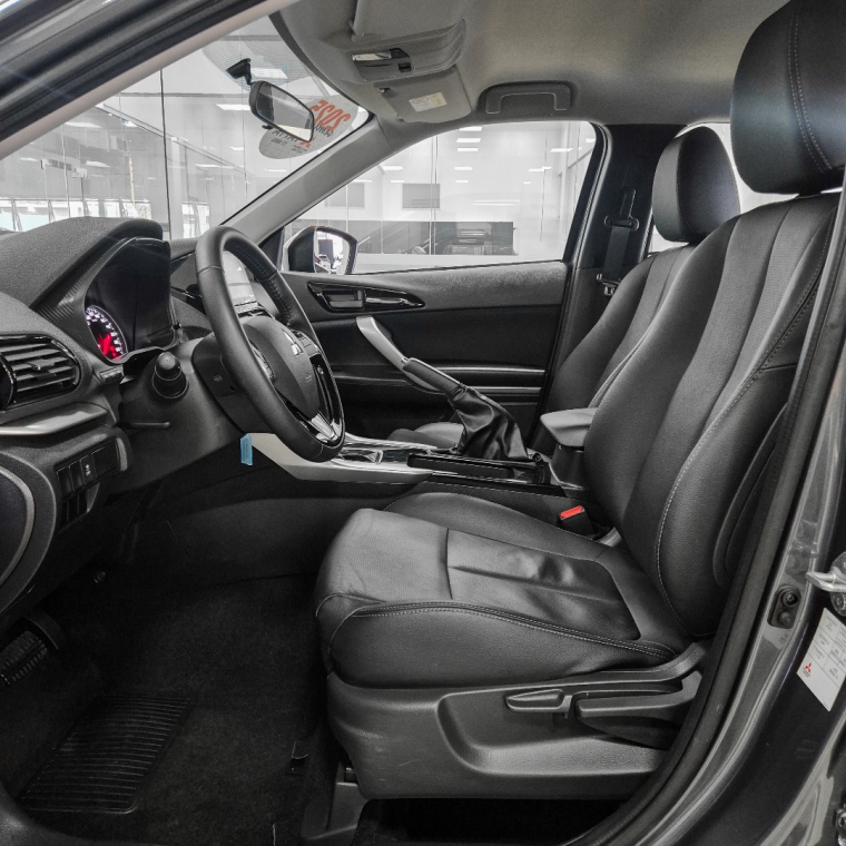 eclipse cross rush