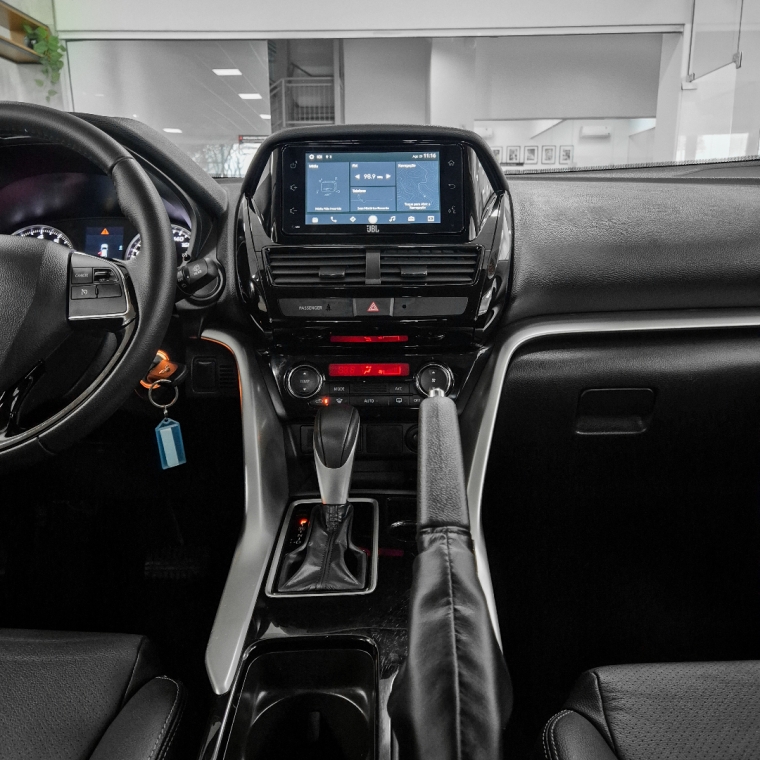 eclipse cross rush