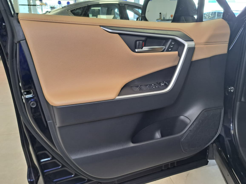 Toyota RAV4 2.5 VVT-IE HYBRID SX CONNECT AWD CVT 23