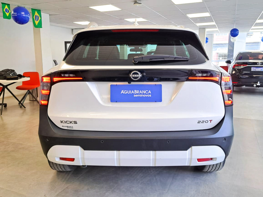 Nissan KICKS 1.0 TURBO FLEX ADVANCE DCT 8