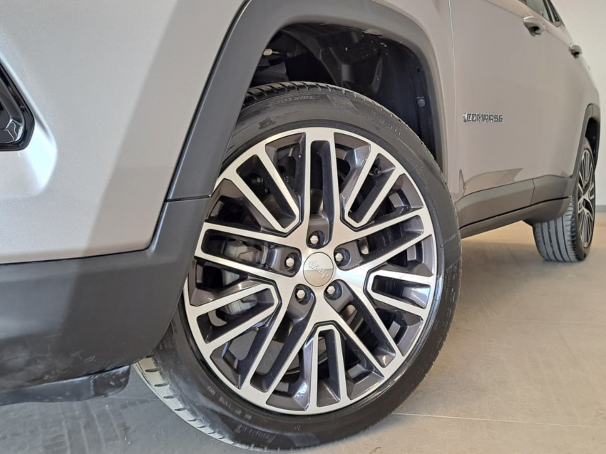 JEEP COMPASS 1.3 T270 TURBO FLEX LIMITED AT6 2