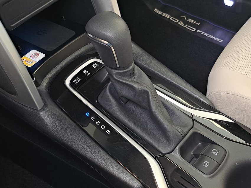 Toyota COROLLA CROSS 1.8 VVT-I HYBRID FLEX XRX CVT 21
