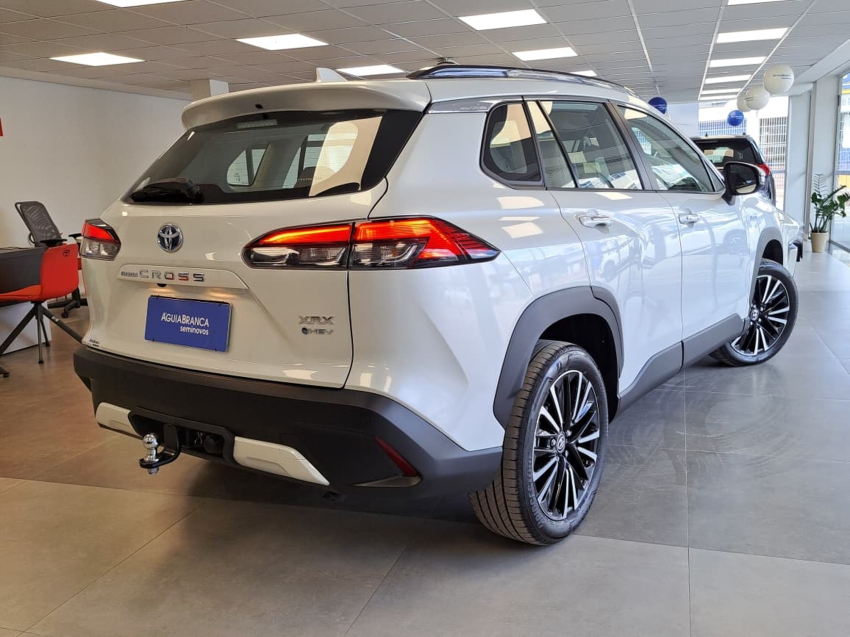 Toyota COROLLA CROSS 1.8 VVT-I HYBRID FLEX XRX CVT 10
