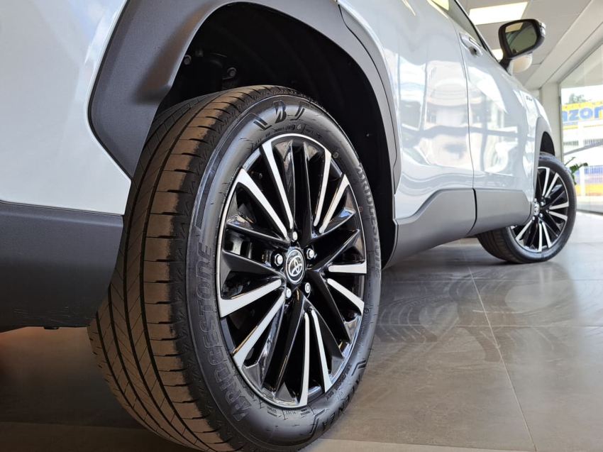 Toyota COROLLA CROSS 1.8 VVT-I HYBRID FLEX XRX CVT 11